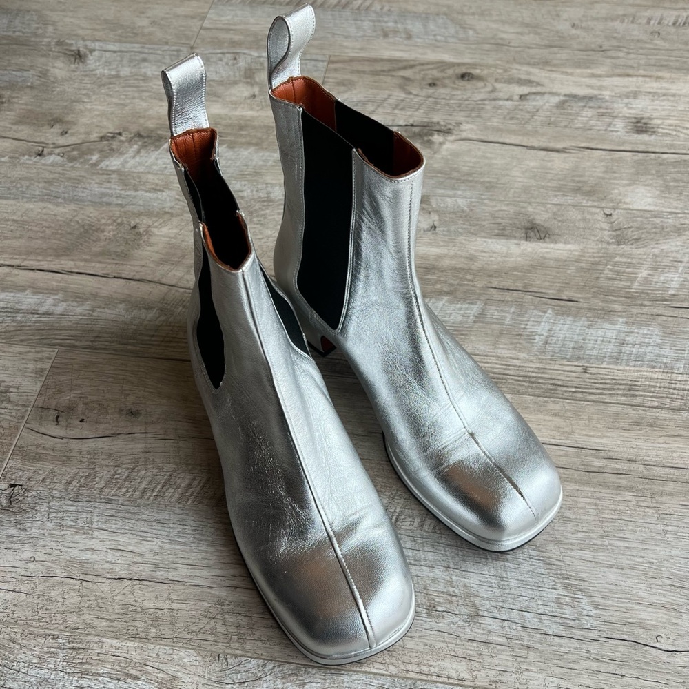 MANU Atelier Leather Metallic Silver Square Toed Chelsea Heeled Boots - Picture 12 of 13